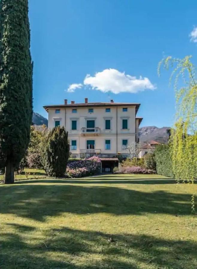 Regal Villa With Como Lake View And Free Parking Белладжо Екстер'єр фото